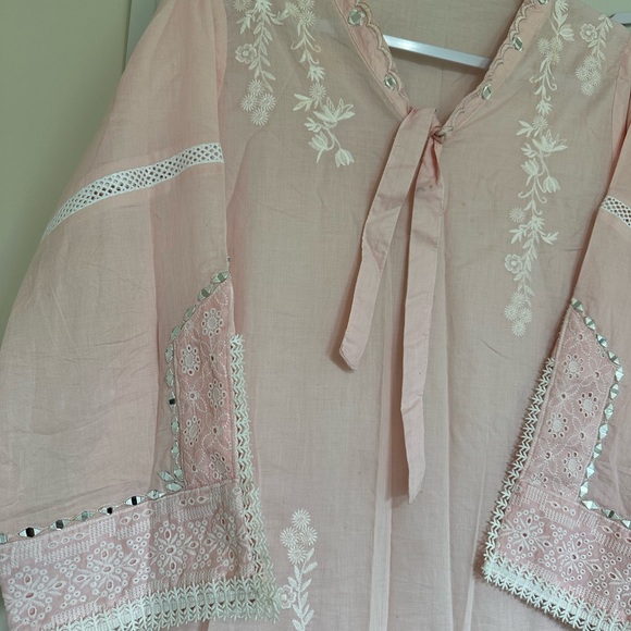 Pakistani Shalwar Kameez 2Pc - Picture 2 of 8